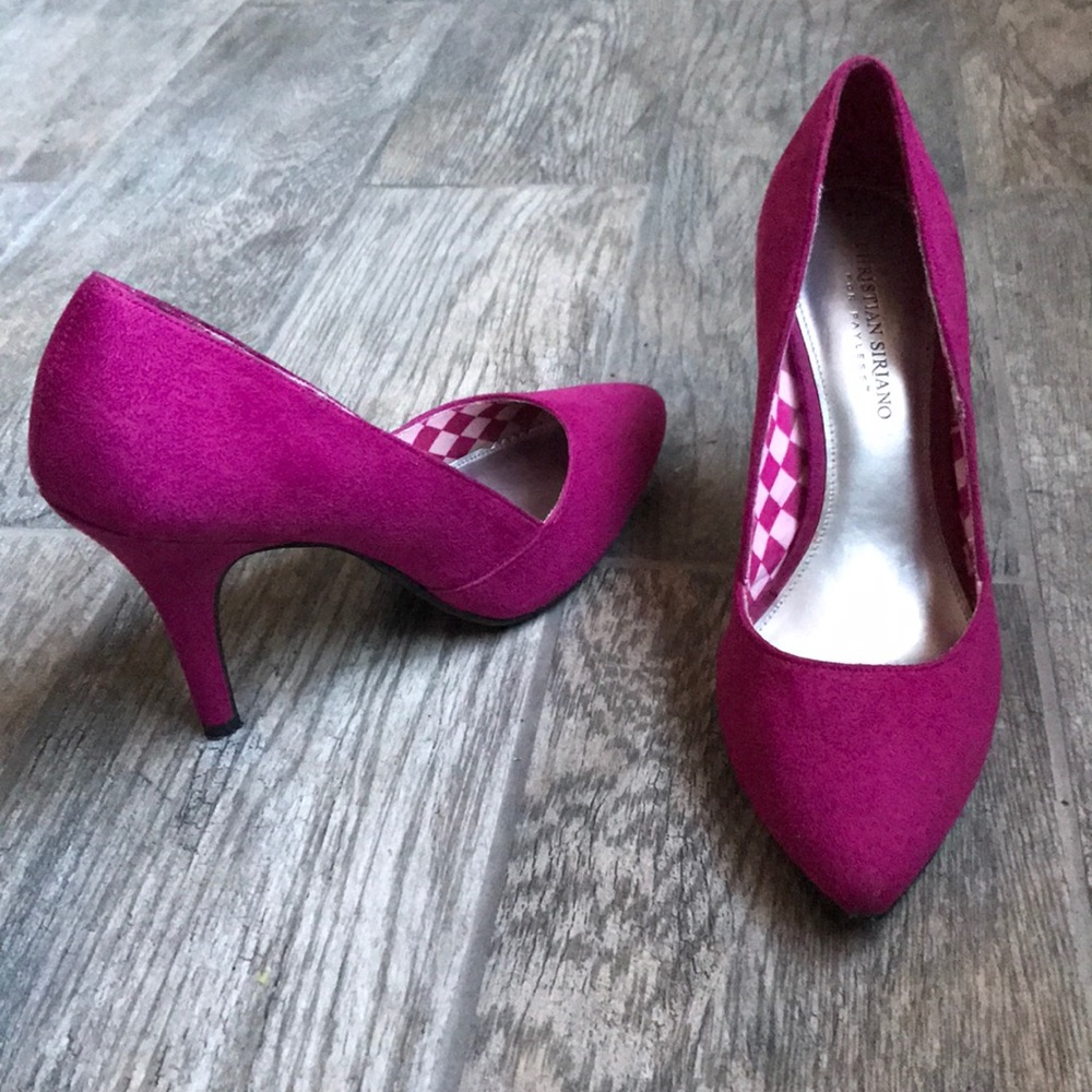 Pointed Toe Hot Pink Heels/Pumps
